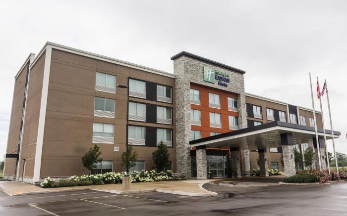 Holiday Inn Express & Suites Welland By IHG