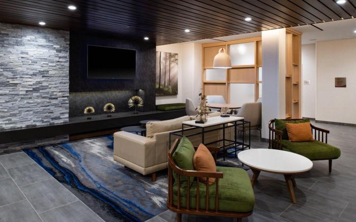 Fairfield Inn & Suites by Marriott Charlotte University Research Park