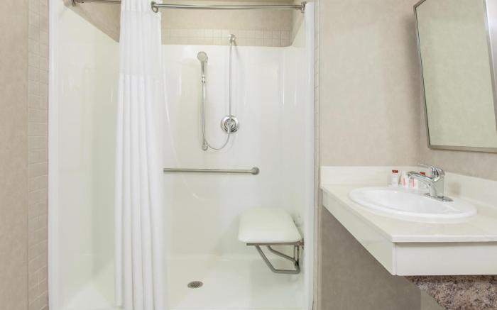 Ramada by Wyndham Camrose