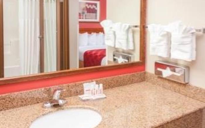 Ramada Limited Decatur