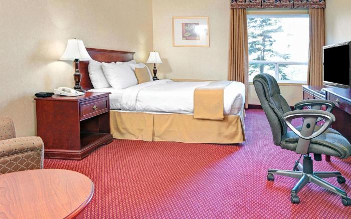 Quality Inn & Suites Edmonton International Airport