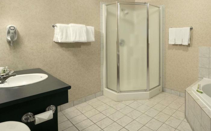 Ramada by Wyndham Jordan/Beacon Harbourside Resort
