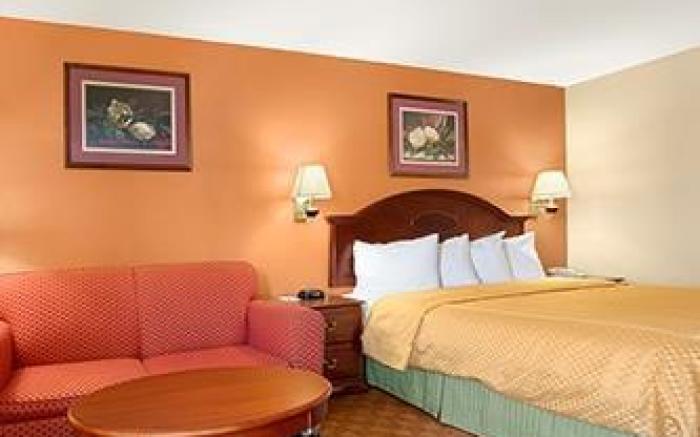 Ramada Limited Columbia