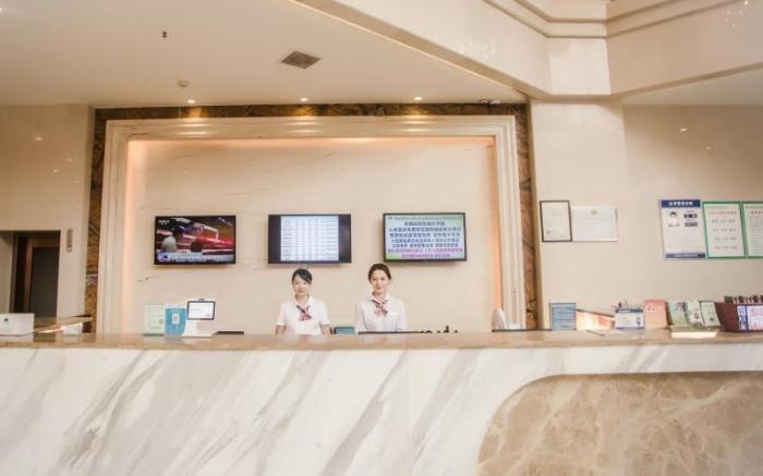 Green Tree Inn Hubei Xiaogan Dawu County Changzheng Bei Road