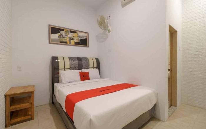 RedDoorz @ Mutiara Residence Deli Serdang