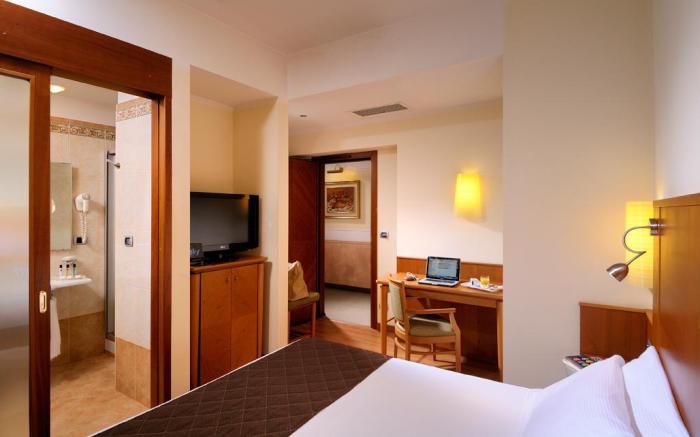 Master Hotel
