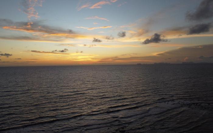 Lanta A&J Klong-khong Beach