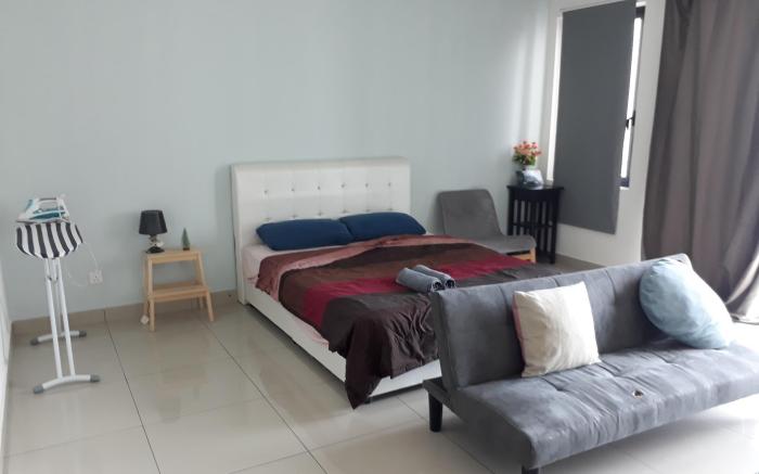 Wellness Homestay 21 @ Trefoil Setia City