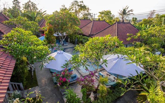 221 Garden Cottages
