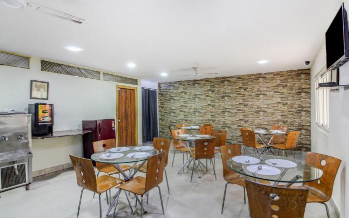 Treebo Srico, Banjara Hills