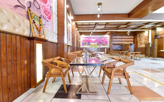 FabHotel Prime Sumanglam