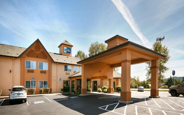 Best Western Dallas Inn and Suites