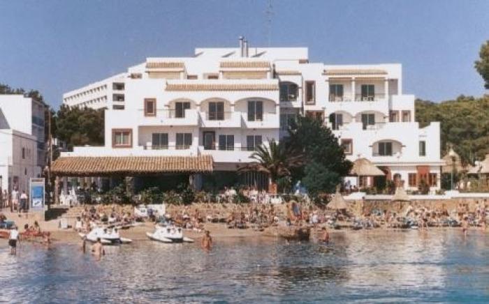 Apartamentos Playa Es Cana