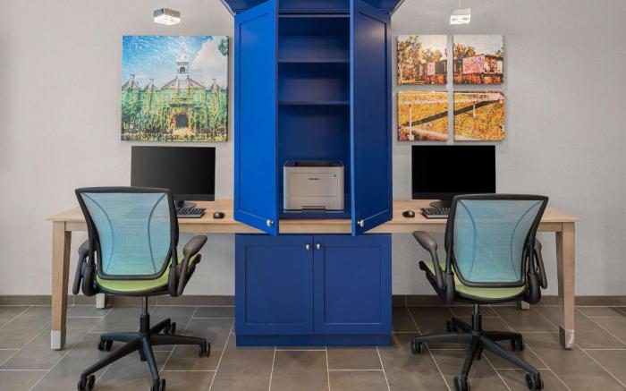 Home2 Suites by Hilton Des Moines at Drake University