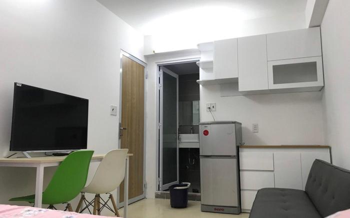 Apartment with sofa bed on Nguyen Trai, district 1