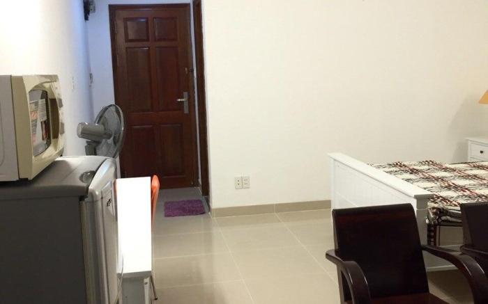 Serviced apartment on Nguyen Trai, dist. 1 $450/m