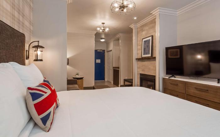 Aristocrat Hotel, BW Signature Collection