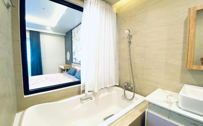 FLC Quy Nhon SeaView Condotel 