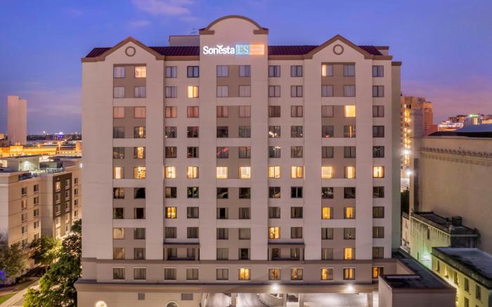 Sonesta ES Suites San Antonio Downtown Alamo Plaza