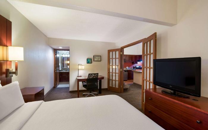 SenS Suites Livermore, SureStay Collection by Best Western