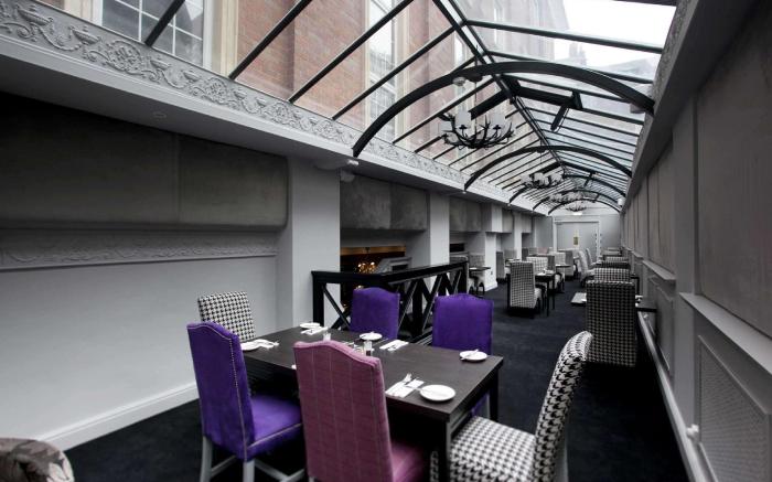 St James Hotel