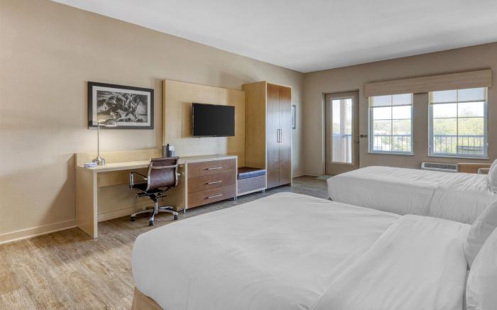 Best Western Bandera Suites & Saloon