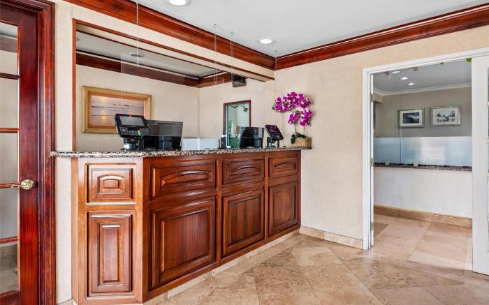 SureStay by Best Western Santa Monica