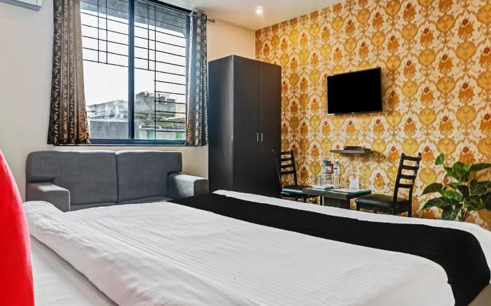 Hotel Classy Stay EON IT Park