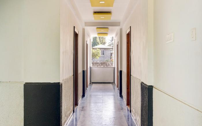 Hotel O Royal Inn Lodging