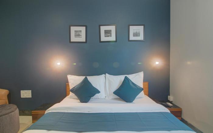 Hotel O Manas Residency