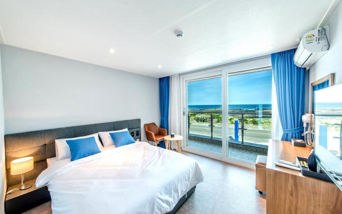 Ocean Square Resort