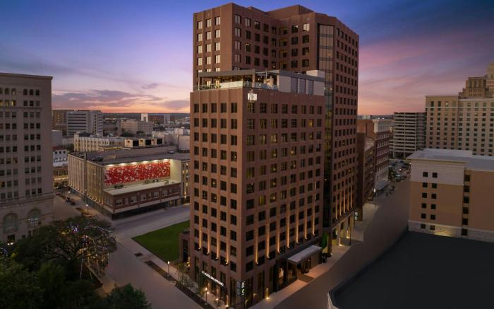 AC Hotel San Antonio Riverwalk