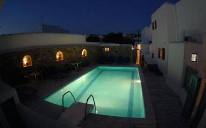 Yanna Asteri Suites