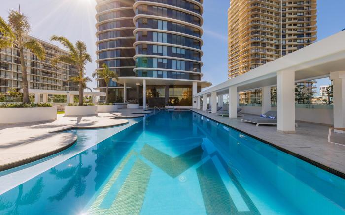 Meriton Suites Surfers Paradise