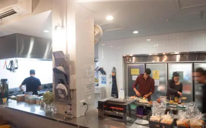 Big Backpackers Hostel