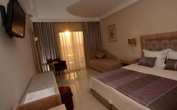 Danai Hotel & Spa