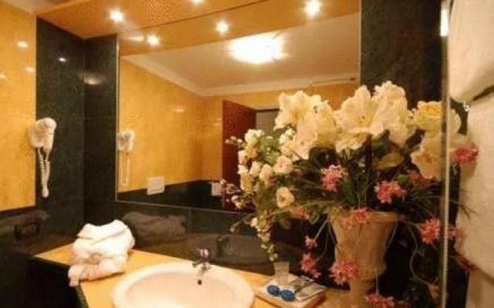 Domizia Palace Hotel