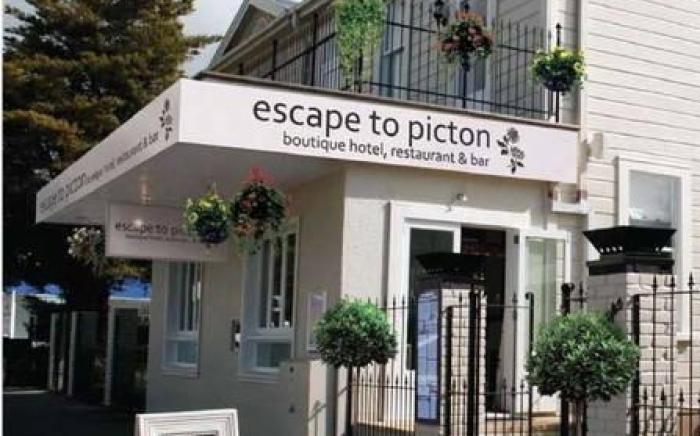 Escape to Picton Hotel