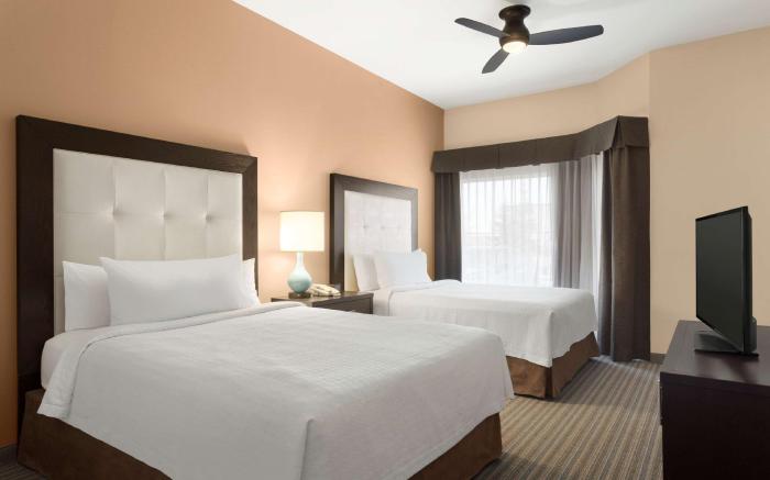 Homewood Suites by Hilton Fargo