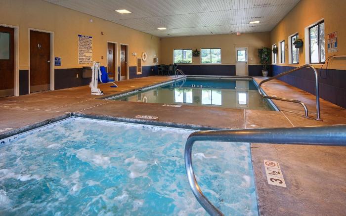Best Western Inn and Suites of Macon