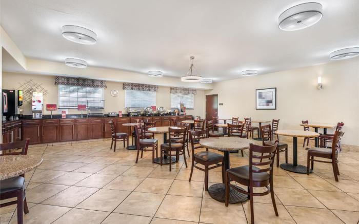 Best Western Plus Eastgate Inn and Suites