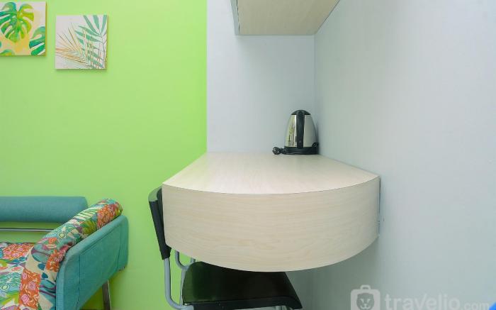 Comfortable 2BR Bassura City Apartment By Travelio