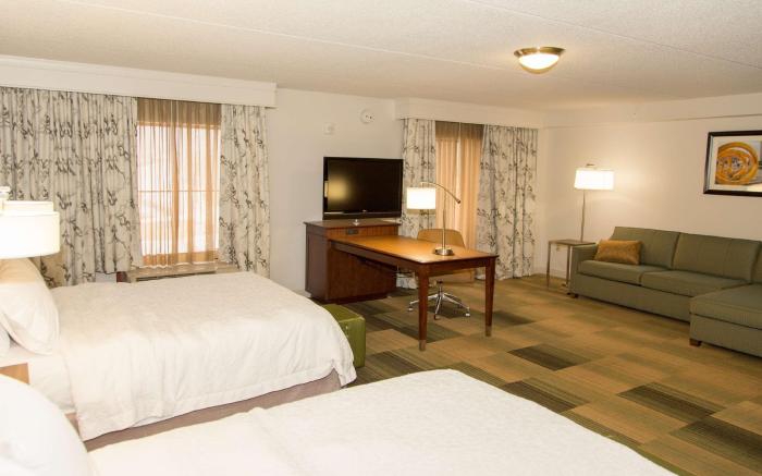 Hampton Inn & Suites Albany-Downtown