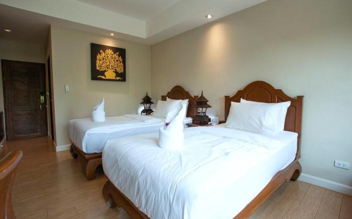 Kokhaburi Hotel
