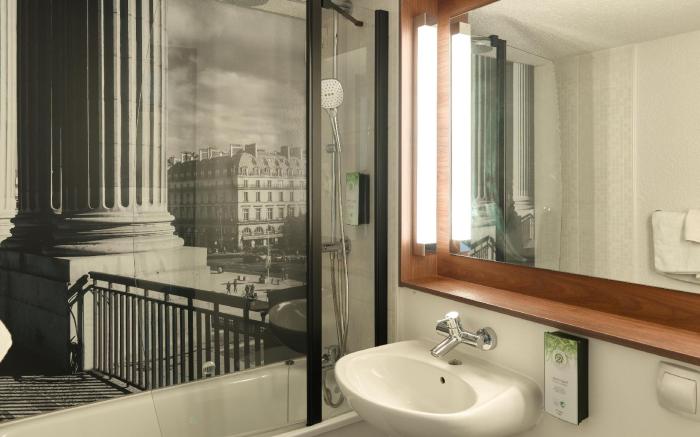 Campanile NATURE - Saint-Germain-en-Laye