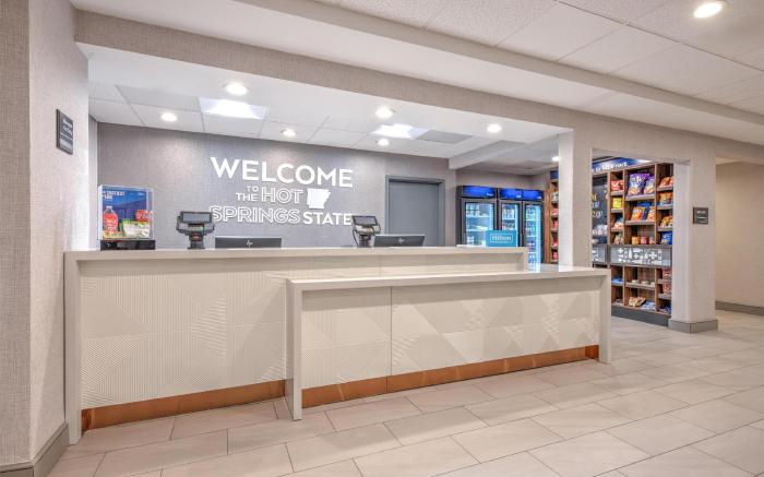 Hampton Inn and Suites Little Rock West