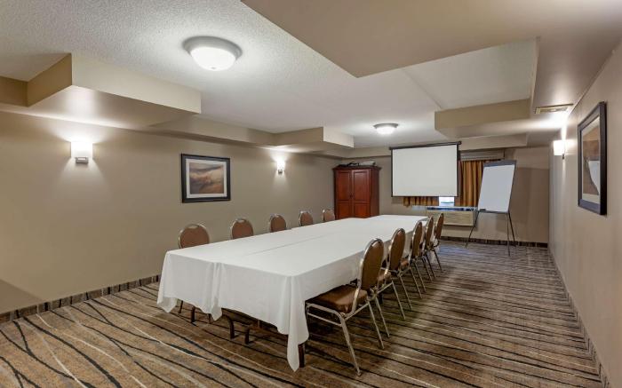 Best Western Plus Orillia Hotel