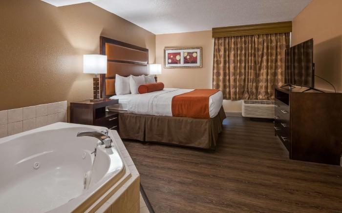 Best Western Crossroads of the Bluffs