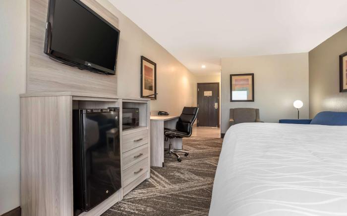 Best Western Plus Jackson Downtown-Coliseum