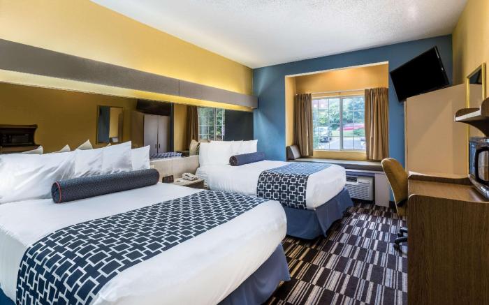 Microtel Inn & Suites by Wyndham Stockbridge/Atlanta I-75